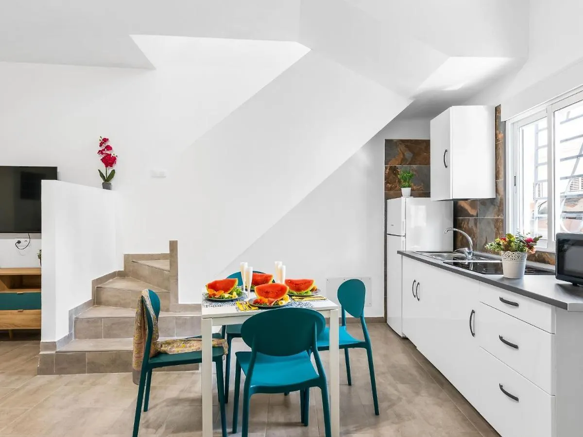 2 The House Of Rising Sun Apartment La Listada Spain
